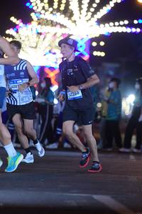 BIB: 40071, 42268
                            <button type="button" onclick="openModal(23054631)" class="btn btn-primary btn-sm float-right btn-popup" data-toggle="modal" data-target=".modal-high-quality">
                        <i class="fas fa-shopping-cart"></i> Add to Cart
                    </button>
                                            <button type="button" onclick="isThisMe(23054631, true)" class="btn btn-success btn-sm float-right btn-popup btn-isme hidden" data-toggle="tooltip" data-placement="bottom" title="นี่คือรูปของคุณใช่ไหม คลิกที่นี่เพื่อเอาเข้าอัลบั้ม">
                        <i class="fas fa-plus"></i> Add to album
                    </button>
                    <button type="button" onclick="isThisMe(23054631, false)" class="btn btn-warning btn-sm float-right btn-popup btn-isnotme hidden">
                        <i class="fas fa-ban"></i> Remove from album
                    </button>